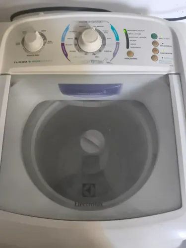 Máquina de lavar Electrolux 