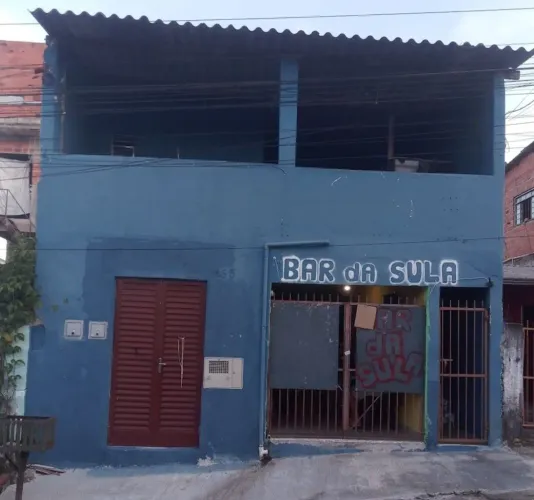 Vendo uma casa