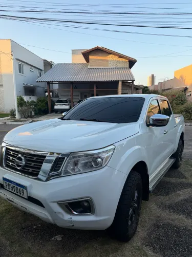 Nissan Frontier XE CD 4X4 2.3 Bi-TB Diesel Aut. 2019