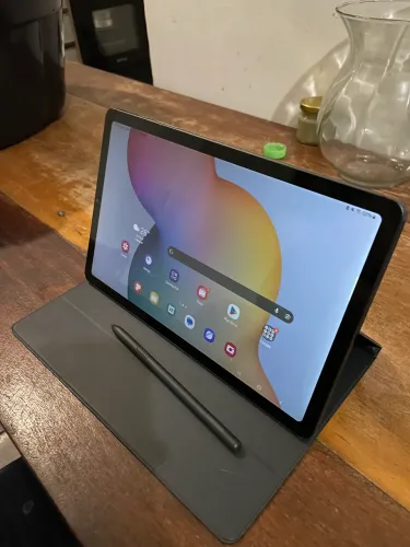 Tablet Tab S6 com caneta