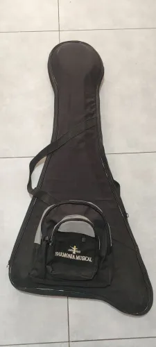 Case semi rígido Sólido Sound para guitarra Flying V