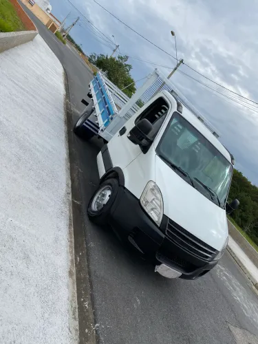 Iveco 55-C-16 ano 2011