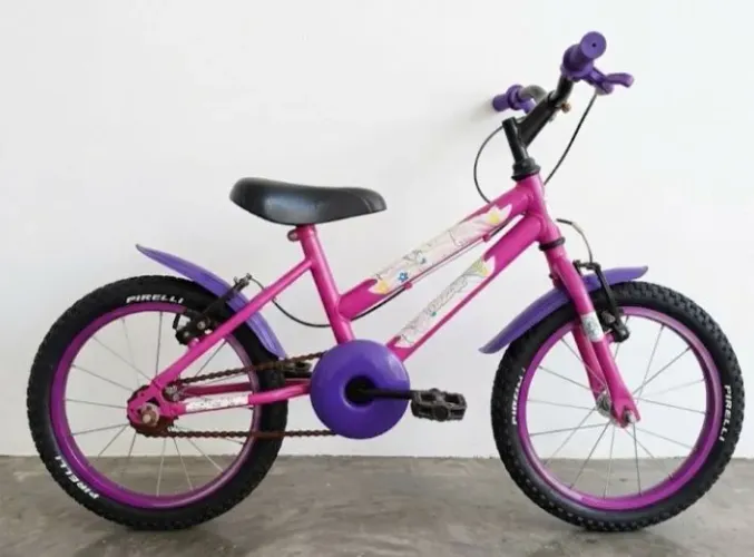 VENDO BICICLETA ARO 16 INFATIL PARA CRIANÇA DE 4 a 7 ANOS