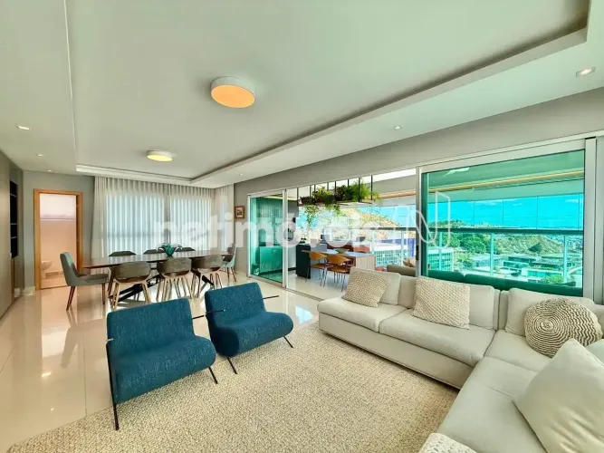 Apartamento de alto padrão com 220m²;, 2 suítes e infraestrtura completa no Santa Lúcia
