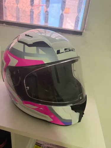 Capacete ls2