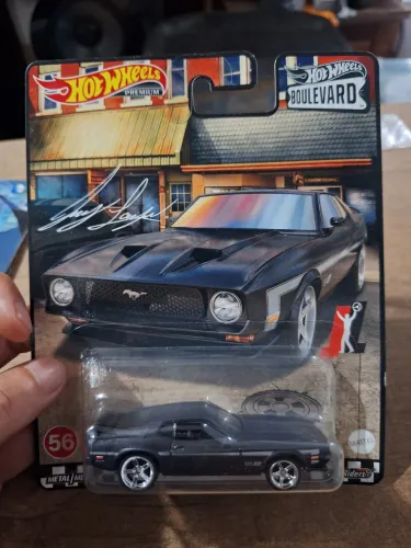 Hot wheels Boulevard 71 mustang mach 1