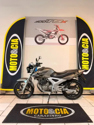 cbx 250 twister | Único dono | 33.188 km's originais | Manual e chave reserva