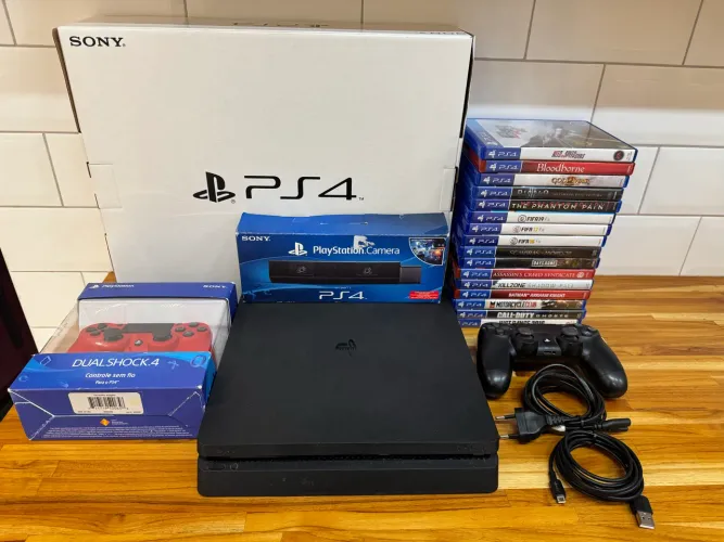 PS4 Slim 1TB + 2 Controles Originais + Câmera + 16 Jogos