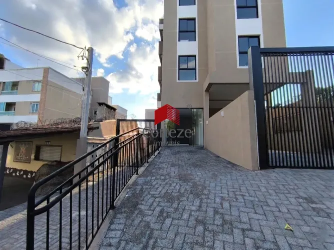 Loja com 39,59m² , para aluguel, no bairro Bom Jesus em São José dos Pinhais
