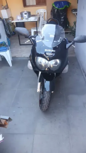 Vendo Moto Suzuki GSX750F