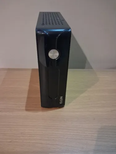 Mini gabinete de computador