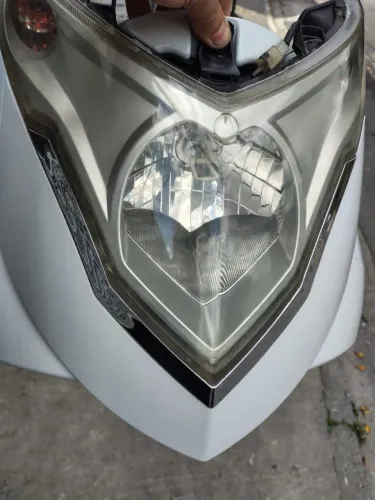 Farol com carenagem para dafra cityclass