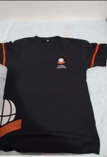 Camisas uniformes 