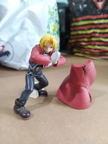 Boneco full metal alchemist action figure antigo perfeito