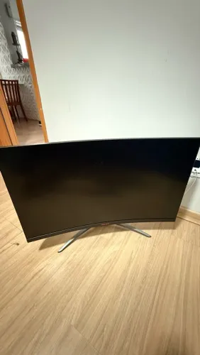 Monitor Gamer Curvo AOC Agon 31.5"