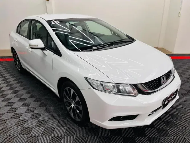 Honda Civic Sedan LXR 2.0 Flexone 16V Aut. 4P 2015