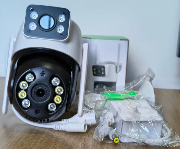 Câmera de Segurança Wifi Interna / Externa - Resistente à Chuva (Pronta Entrega)