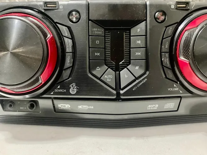 Aparelho som LG mini system XBOOM DVD CD MP3 FM bluetooth rádio