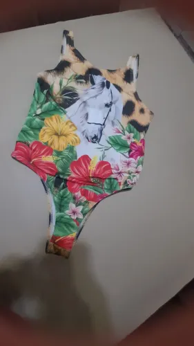 Vendo bodie feminino marca Buphallos seminovo Tam M