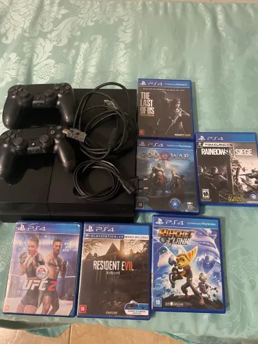 PS4 500GB + 2 Controles + 6 Jogos Físicos | Ótimo Estado