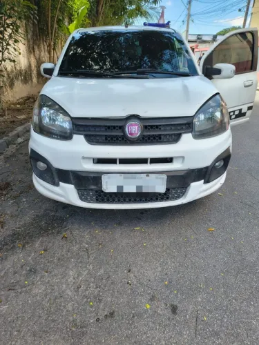 Fiat Uno Attractive 1.0 Flex 6V 5P 2017