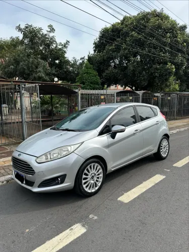 Ford Fiesta Titanium 1.6 16V Flex Mec. 2014