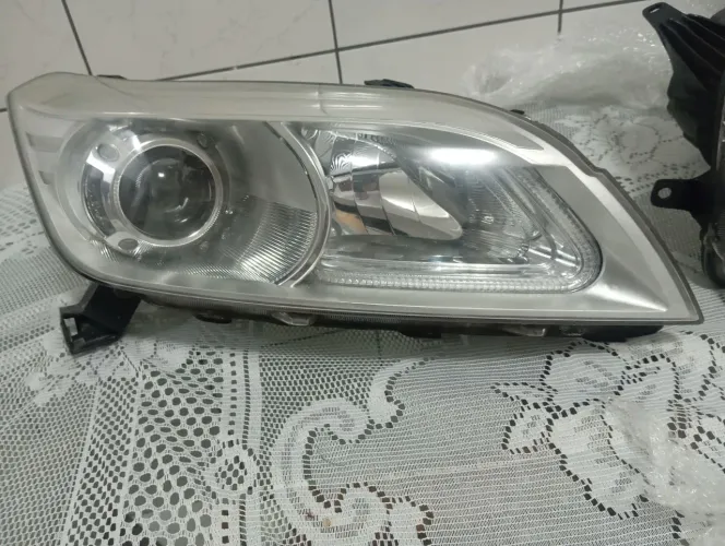 Par Farol Lifan X 60  ano 2015, com led e projetor original 