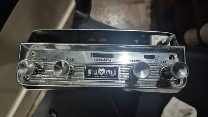 RÁDIO AUTOMOTIVO MUNTZ STEREO-PAK - MODELO 2301 - MADE IN JAPAN