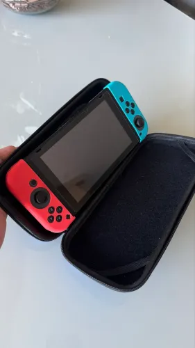 Nintendo Switch V1 Desbloqueável | Original | Sem Drift | Excelente Estado