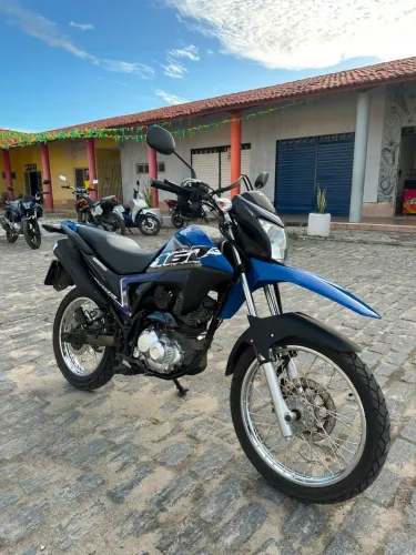 Honda bros 160 2020