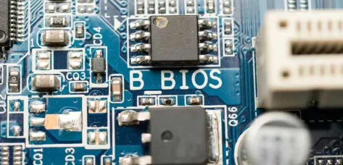 Regravação e Atualização de BIOS