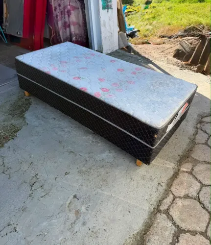 Cama box solteiro conjugada