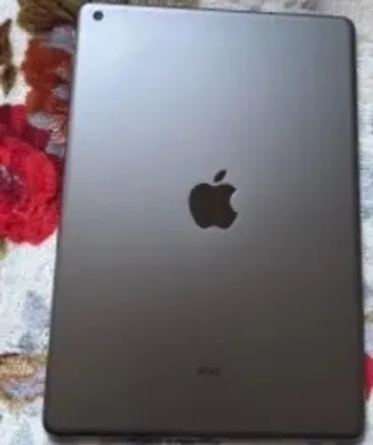 Apple iPad Wifi 9th Geração Cinza Espacial A2602 64gb 10.2  
