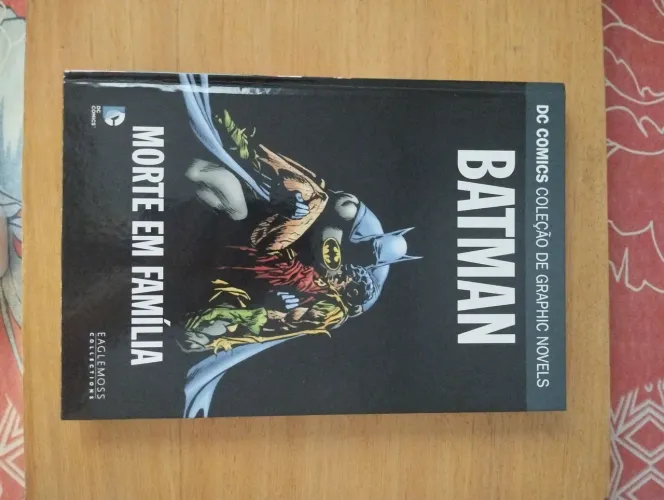 HQ DC - Batman morte em família