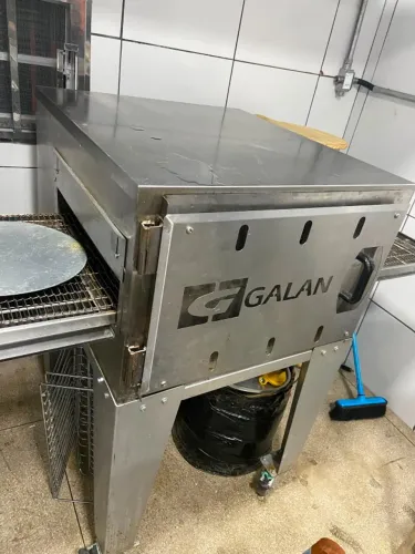 Forno esteira para pizza