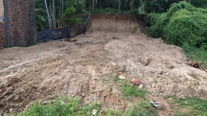 Vendo um terreno na vila embratel 