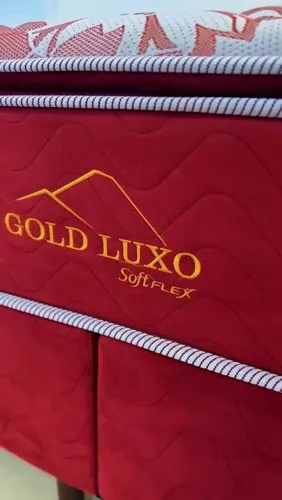 Cama box queen Gold luxo semi nova