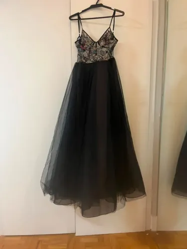 Vestido Longo de Festa PatBO Original - Tam 36 - Busto Bordado e Saia de Tule Preto