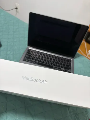 MacBook Air M1 256gb