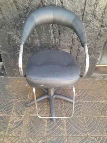 Cadeira de Cabeleireiro ?