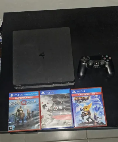 console playstation 4 slim preto