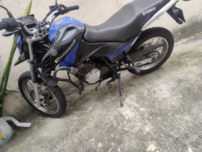 CROSSER 150.