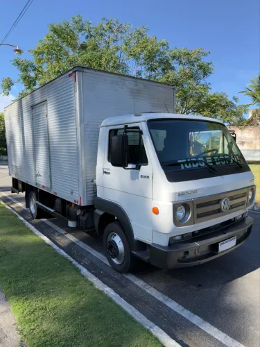 Caminhão Volkswagen 8.160 Delivery 2017 - Baú Random - Todo original