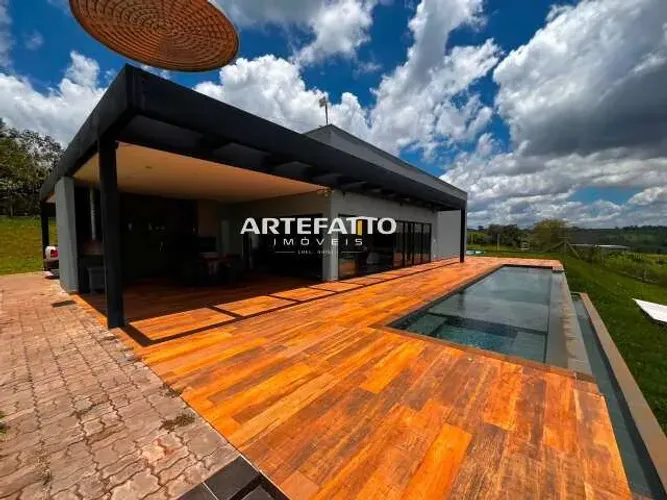 Chácara à venda em Franca, Residencial Villaggio San Rafaello, com 2 quartos, 189m²