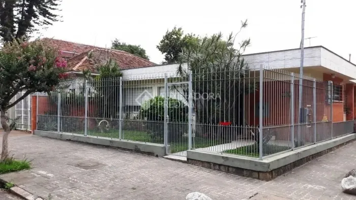 Casa à venda na Vila Ipiranga, Porto Alegre