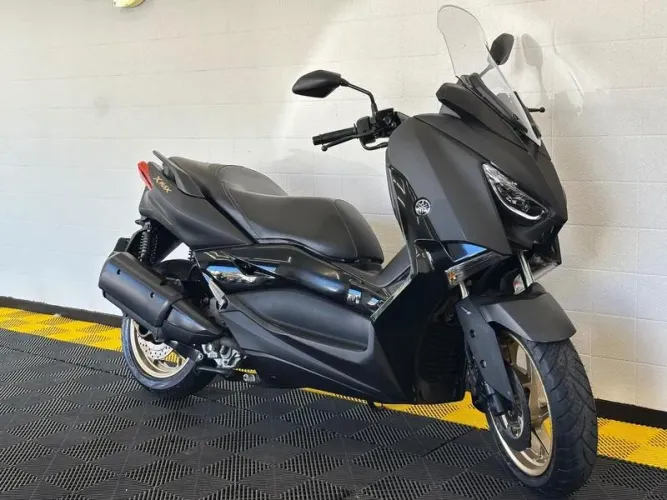YAMAHA XMAX 2021