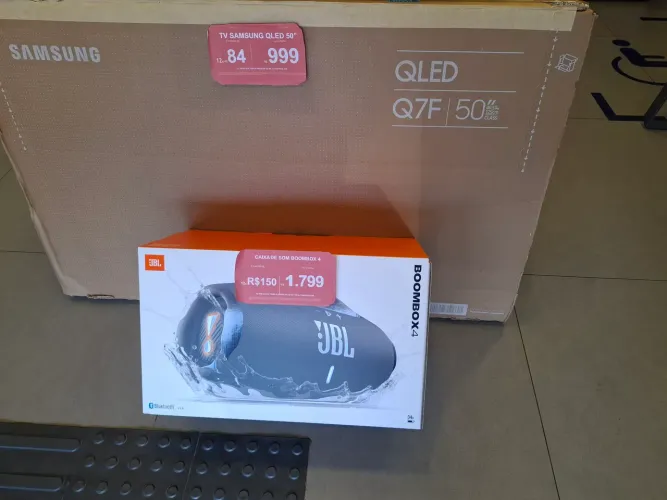Caixa de som Bombox na promoção