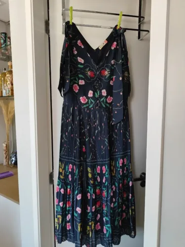Vestido Antix Floral Estampado Tamanho P - Excelente Estado