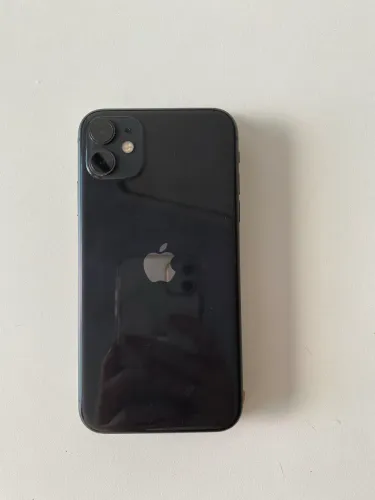 Celular iphone 11