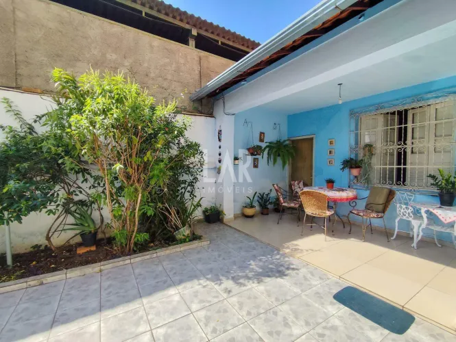 Casa à venda, 5 quartos, 1 suíte, 2 vagas, Nova Suíssa - Belo Horizonte/MG